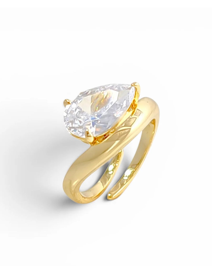 Amara Gold Ring