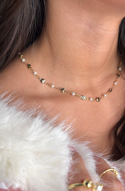 Mía Necklace